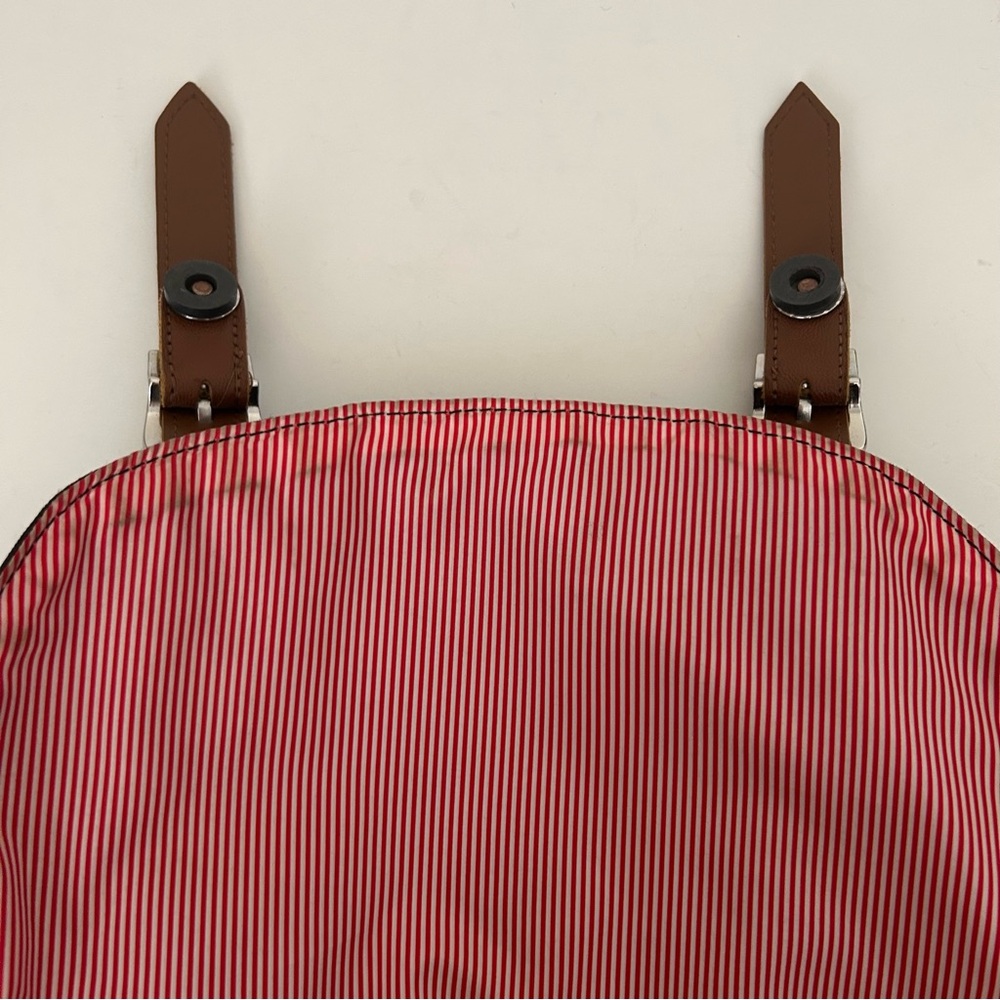 Herschel Supply Co Black Canvas Retreat Magnetic Drawstring Closure Backpack - Picture 7 of 15